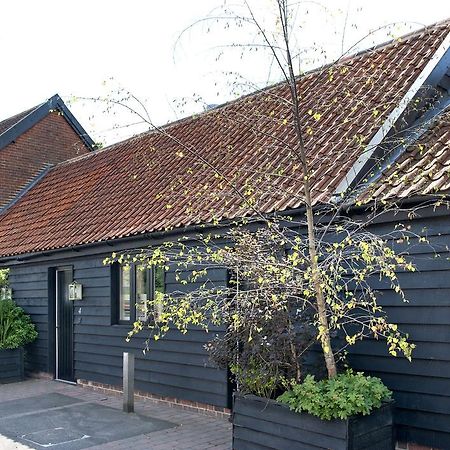 The Fox By Greene King Inns Bury St. Edmunds Екстериор снимка