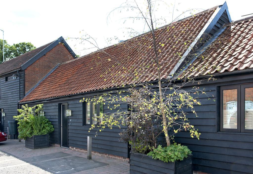 The Fox By Greene King Inns Bury St. Edmunds Екстериор снимка