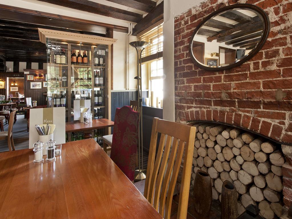 The Fox By Greene King Inns Bury St. Edmunds Екстериор снимка