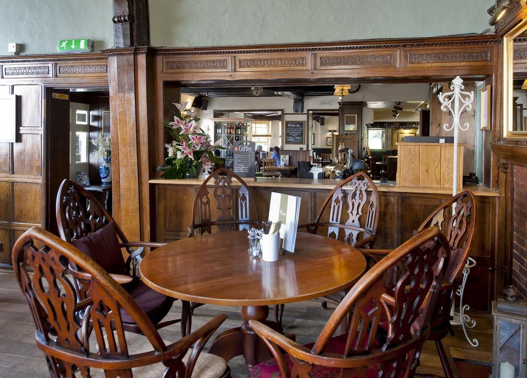 The Fox By Greene King Inns Bury St. Edmunds Екстериор снимка